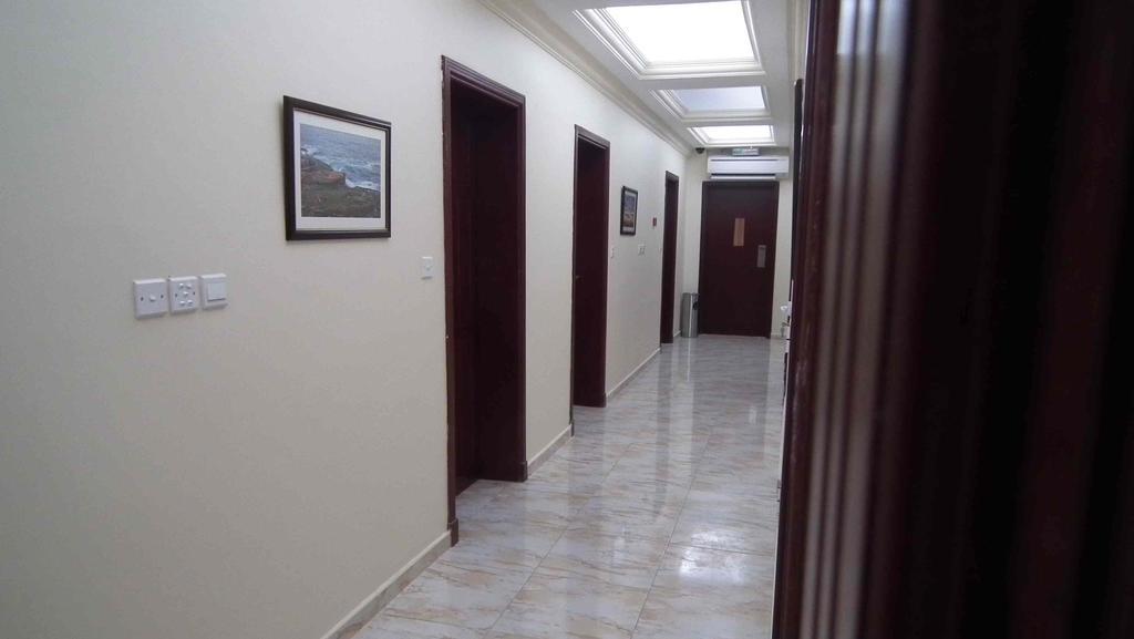 Al Ferdous Hotel Apartments Muskat Bagian luar foto