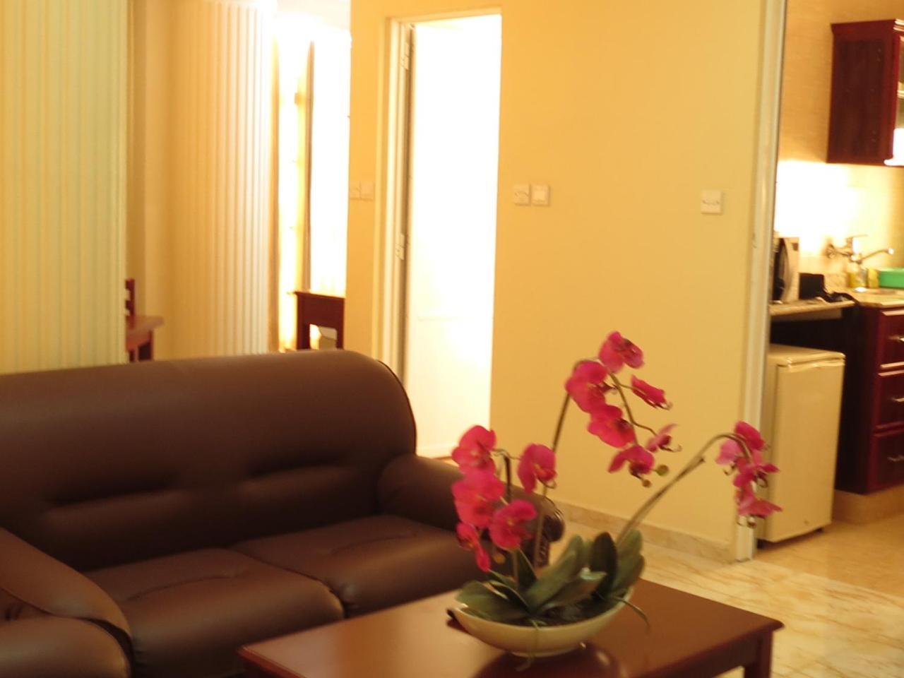 Al Ferdous Hotel Apartments Muskat Bagian luar foto