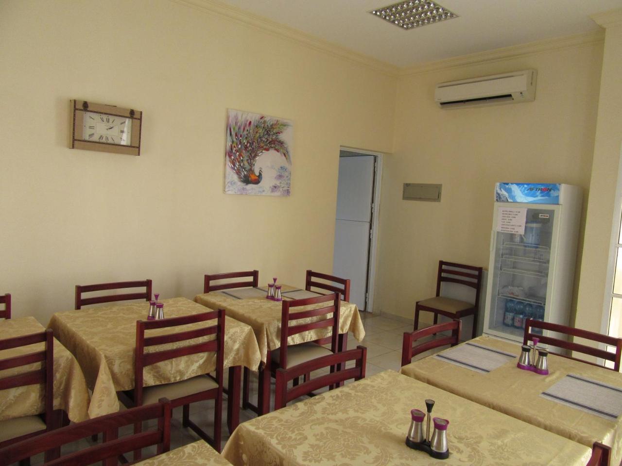 Al Ferdous Hotel Apartments Muskat Bagian luar foto