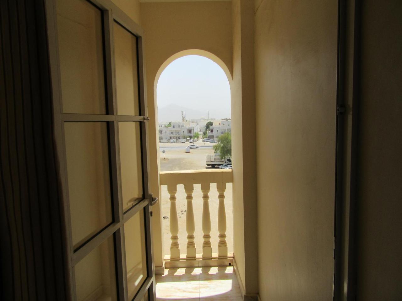 Al Ferdous Hotel Apartments Muskat Bagian luar foto